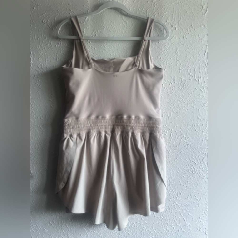 Abercrombie & Fitch Sculptlux Hybrid Flyaway Onesie. Removable cups.SZ L. - Picture 10 of 17